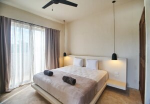 Turnkey Investment: 13-Unit Complex at Market Price