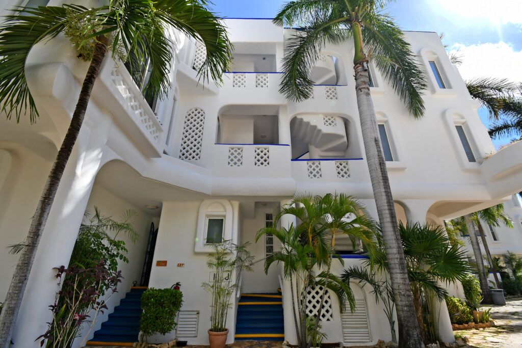 Exclusive Mediterranean Aura Residence