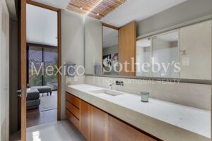 Casa El Secreto, Bosque Real.