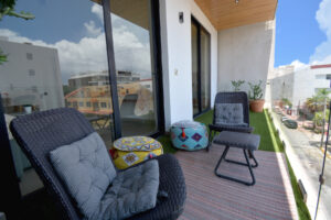 ONE BEDROOM IN THE CARIBBEAN A FEW STEPS FROM THE SEA