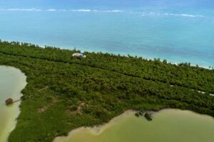 EXCLUSIVE BEACHFRONT LOT IN SIAN KA’AN