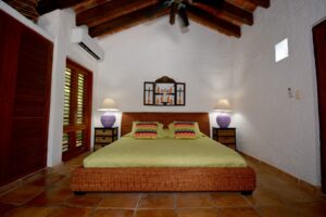 OCEANVIEW TROPICAL ESCAPE RETREAT
