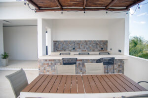 Premium studio steps from the sea