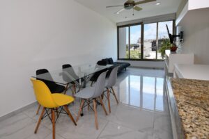 Boutique Building in Downtown Playa del Carmen
