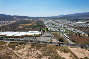 Terreno con alto potencial de desarrollo antes de las Plazas Outlet. San Agustín