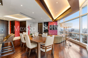 St Regis 2806