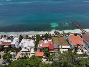 SUPER LUXURY BEACHFRONT VILLA IN THE HOTEL ZONE