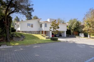Casa Paseo de los Ailes, Club de Golf los Encinos