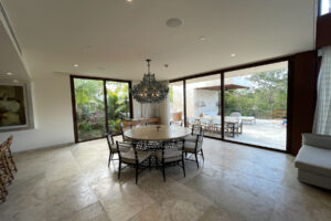 LUXURY ROSEWOOD VILLA