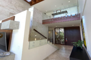 LUXURY ROSEWOOD VILLA