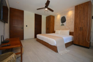 SIGNATURE AMENITIES ONE BEDROOM APARTMENT