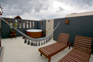 UNIQUE TWO BEDROOM PENTHOUSE WITH PRIVATE TERRACE AND WHIRLPOOL TUB