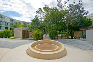 BLUE LAGOON C2 VACATION CONDO