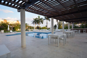 HARMONIOUS AND ELEGANT TWO-BEDROOM APARTMENT IN AN UNBEATABLE LOCATION