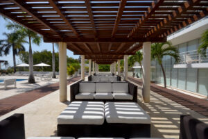 HARMONIOUS AND ELEGANT TWO-BEDROOM APARTMENT IN AN UNBEATABLE LOCATION