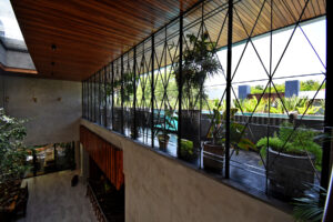 LUXURIOUS BAMBOO HIDEAWAY RESIDENCE