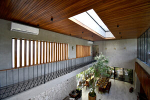 LUXURIOUS BAMBOO HIDEAWAY RESIDENCE