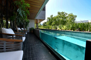 LUXURIOUS BAMBOO HIDEAWAY RESIDENCE