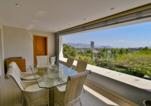 Residencia Paseo de la Montaña, Club de Golf Santa Anita