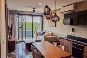 ESMERALDA BLACK PENTHOUSE