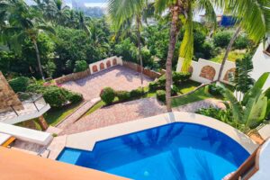 Villa León, Manzanillo, Colima
