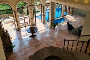 Villa León, Manzanillo, Colima