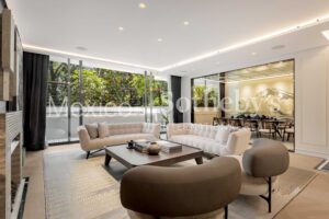 Pentgarden Campos Elíseos