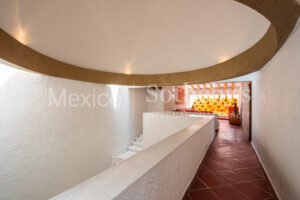 Casa de los Prismas &middot; Obra Maestra de José Creixell &middot; Los Apantles, Sumiya.
