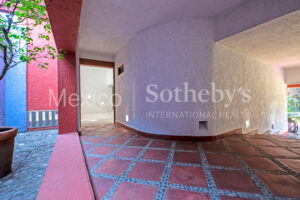 Casa de los Prismas &middot; Obra Maestra de José Creixell &middot; Los Apantles, Sumiya.