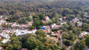 Casa Azul en venta en Colonia Guadalajarita, Zapopan
