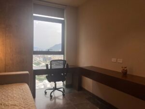 Furnished Executive Apartment with Spectacular Mountain Views