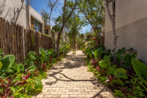 DESIGN VILLAS WITH EXCELLENT LOCATION