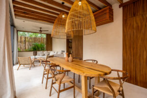 DESIGN VILLAS WITH EXCELLENT LOCATION