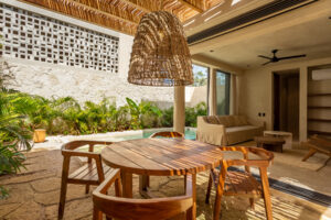 DESIGN VILLAS WITH EXCELLENT LOCATION
