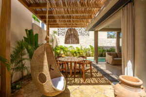 DESIGN VILLAS WITH EXCELLENT LOCATION