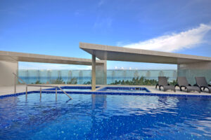 Elegant Sanctuary Between Jungle And Sea