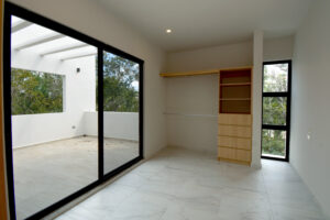 3 BEDROOM HOUSE IN A GATED COMMUNITY WITH A STYLE OF LIVING