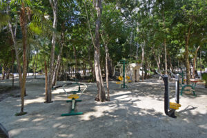 3 BEDROOM HOUSE IN A GATED COMMUNITY WITH A STYLE OF LIVING