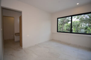 3 BEDROOM HOUSE IN A GATED COMMUNITY WITH A STYLE OF LIVING