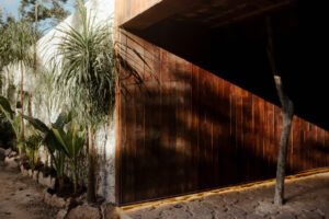 BOHEMIAN LUXURY IN LUUM ZAMA