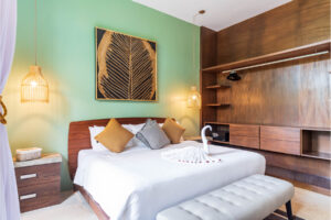 INCREDIBLE APARTMENT WITH PRIVATE BALCONY AND DOUBLE APARTMENT OPTION