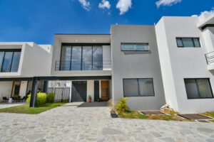 Casa 2 dentro de Coto de 3 casas, Campestre los Pinos, Zapopan