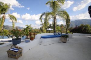 Mediterranean Luxury Estate with Infinity Pool and Expansive Grounds