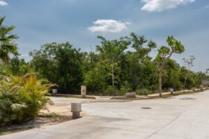 EXCLUSIVE CONTEMPORARY HOME IN YUCATÁN COUNTRY CLUB