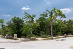 EXCLUSIVE CONTEMPORARY HOME IN YUCATÁN COUNTRY CLUB