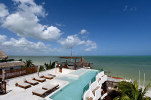 OCEAN VIEWS, LUXURY AND RETURNS