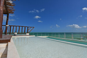OCEAN VIEWS, LUXURY AND RETURNS