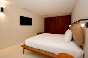 LUXURY CONDO WITH PRIVATE POOL IN AMELIA ALDEA ZAMA