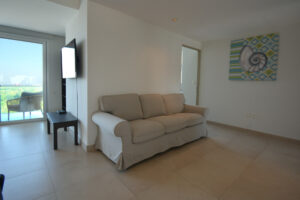 MALECON OASIS: EXCLUSIVE FULLY FURNISHED PANORAMIC APARTMENT