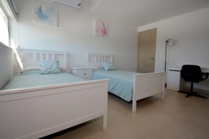MALECON OASIS: EXCLUSIVE FULLY FURNISHED PANORAMIC APARTMENT